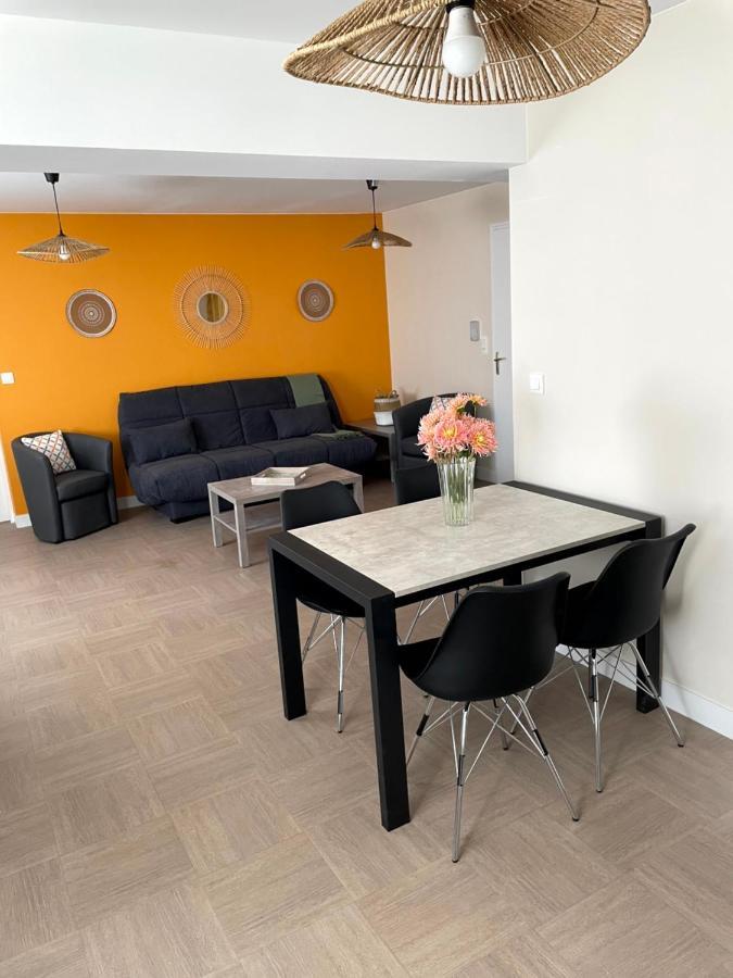 Appartement Graye Sur Mer, Courseulles Sur Mer Exteriör bild